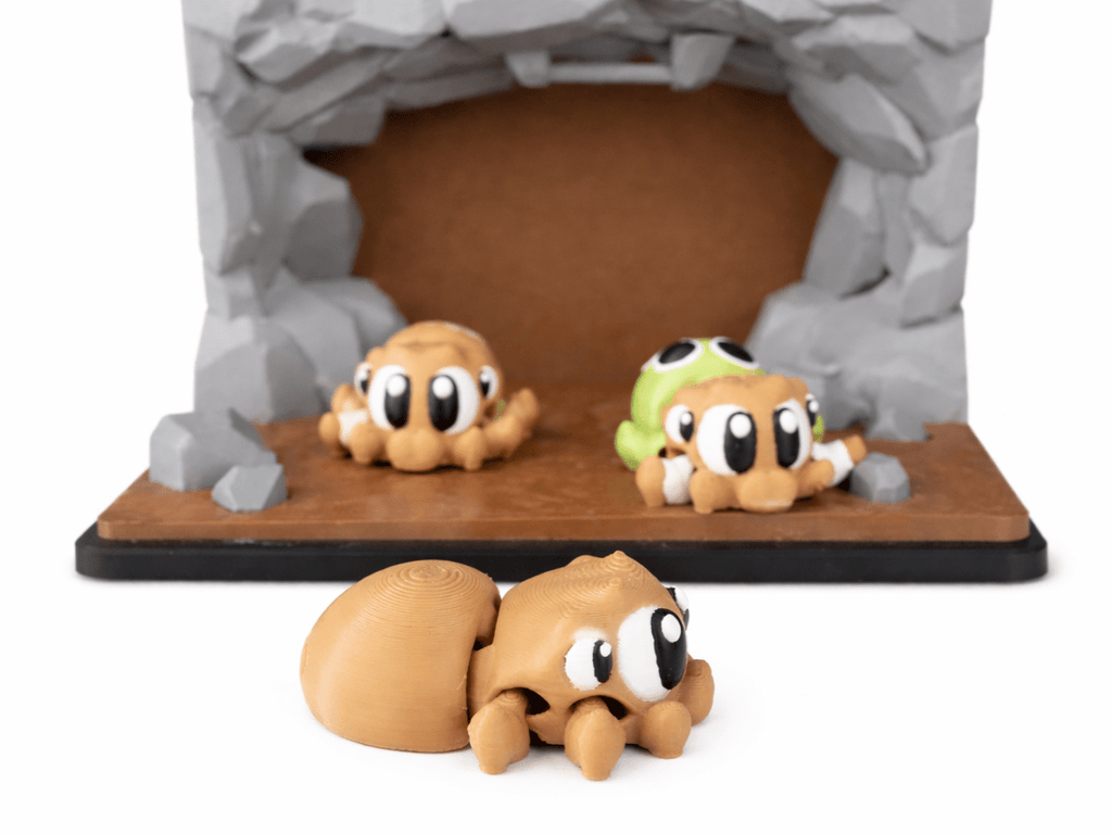 Spinnen Trio mit Höhle aus dem 3D - Druck – drei Spinnen und detailreiche Höhle für eine komplette Spielszene. - Protoplot3D